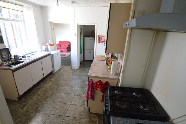  Image of 1 Bedroom House Share to rent at Treforest  Glyntaff, CF37 1SW