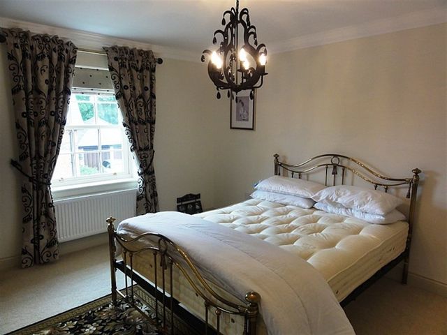 Image of 3 Bedroom Detached to rent at Welbourn Lincoln Welbourn, LN5 0NG