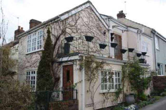  Image of 2 Bedroom Detached to rent at Hardings Wood Kidsgrove Stoke-On-Trent, ST7 1EG