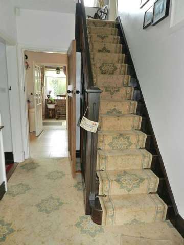  Image of 4 Bedroom Detached for sale at Harlaxton Drive  Long Eaton, NG10 2ER