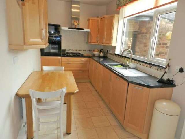  Image of 4 Bedroom Detached for sale at Harlaxton Drive  Long Eaton, NG10 2ER