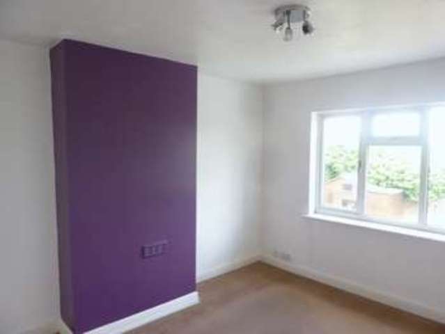  Image of 3 Bedroom Semi-Detached to rent at Harrowby Place  Willenhall, WV13 2RA