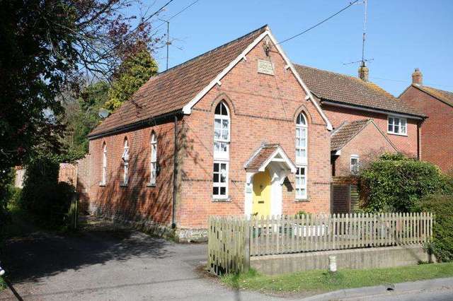  Image of 3 Bedroom Detached for sale at EASTERTON SN10 DEVIZES, SN10 4PE