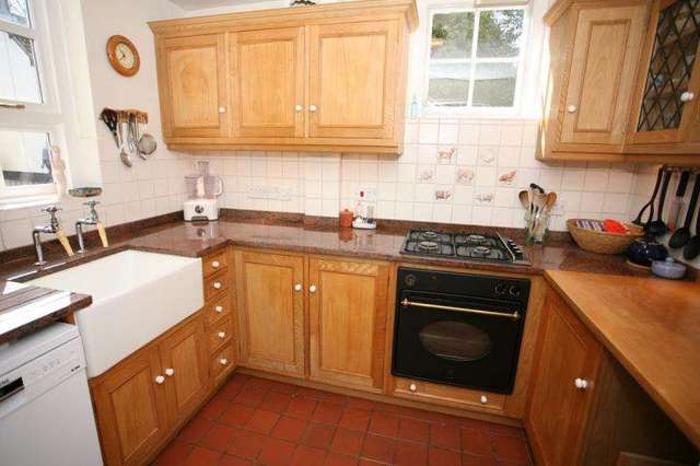  Image of 3 Bedroom Detached for sale at EASTERTON SN10 DEVIZES, SN10 4PE