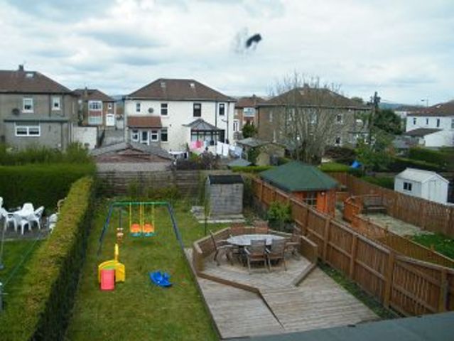  Image of 2 Bedroom Semi-Detached to rent at Bishopbriggs East Dunbartonshire East Dunbartonshire, G64 2BZ