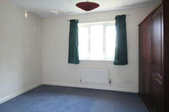  Image of 2 Bedroom Terraced for sale at Whiteley  Fareham, PO15 7NE