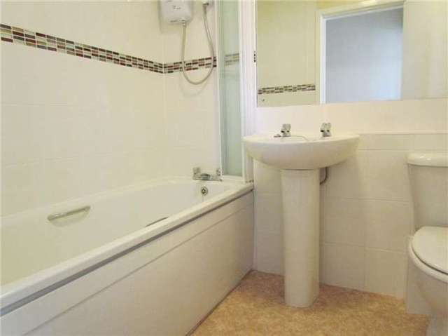  Image of 1 Bedroom Flat to rent at CAMBRIDGE  Chesterton, CB4 1JX