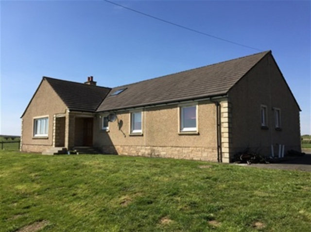  Image of 5 Bedroom Detached to rent at Whitburn West Lothian West Lothian, EH47 8AA