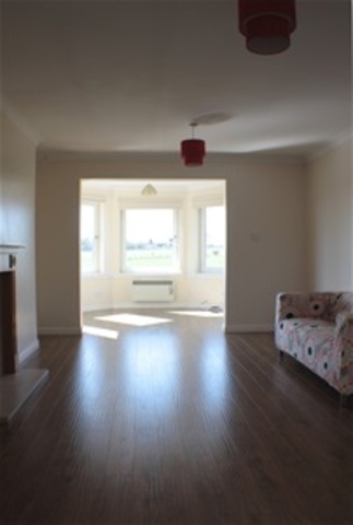  Image of 5 Bedroom Detached to rent at Whitburn West Lothian West Lothian, EH47 8AA