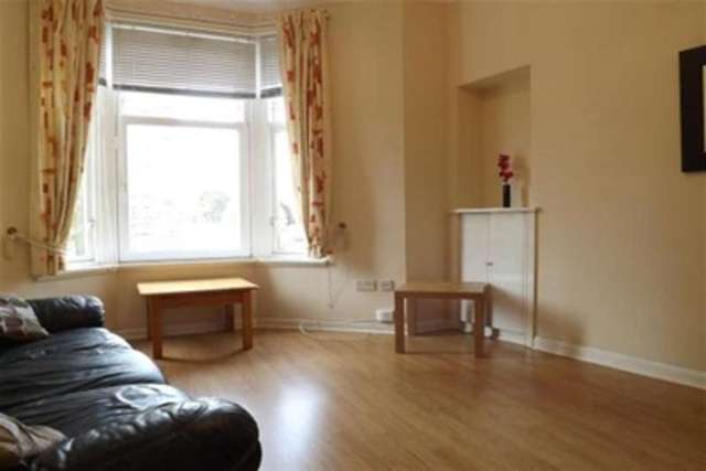  Image of 1 Bedroom Flat to rent at Paisley, PA2 6NA