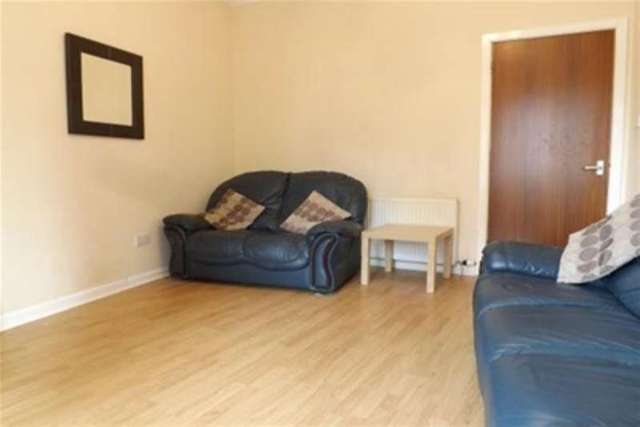  Image of 1 Bedroom Flat to rent at Paisley, PA2 6NA