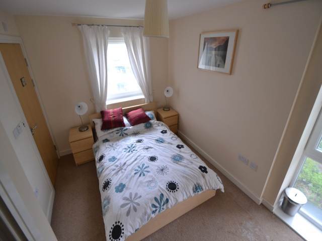  Image of 2 Bedroom Flat to rent at Cardiff Bay Cardiff Grangetown, CF10 5NW