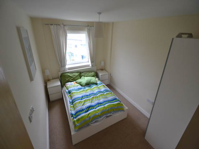  Image of 2 Bedroom Flat to rent at Cardiff Bay Cardiff Grangetown, CF10 5NW
