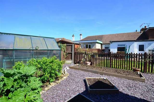  Image of 2 Bedroom Bungalow for sale at Greenhill Herne Bay Herne Bay, CT6 7QA