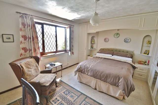 Image of 3 Bedroom Detached for sale at Puddledock Lane Preston Weymouth, DT3 6DL
