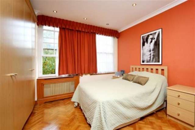  Image of 2 Bedroom Flat to rent at London, W2 4QW