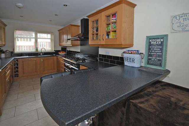  Image of 4 Bedroom Semi-Detached for sale at Ridgeway Drive  Newport, NP20 5AR