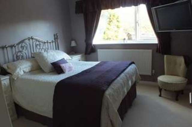  Image of 3 Bedroom Detached to rent at St. Andrews Drive Kidsgrove Stoke-On-Trent, ST7 4QU