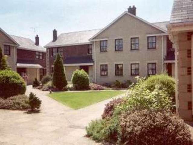  Image of 2 Bedroom Retirement Property for sale at Suffolk Square  Cheltenham, GL50 2DZ