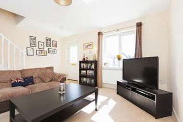  Image of 2 Bedroom Terraced for sale at Swift Street  Dunfermline, KY11 8SN