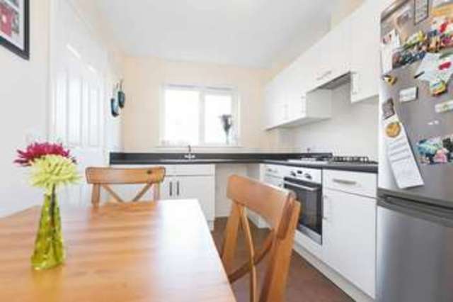  Image of 2 Bedroom Terraced for sale at Swift Street  Dunfermline, KY11 8SN