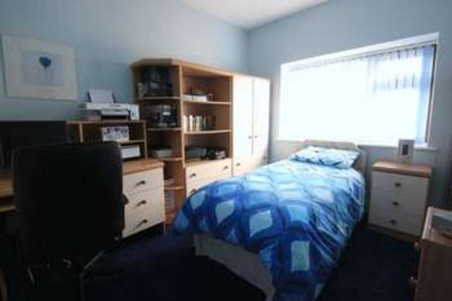  Image of 5 Bedroom Detached for sale at Y Sgwar  Caernarfon, LL55 4AB