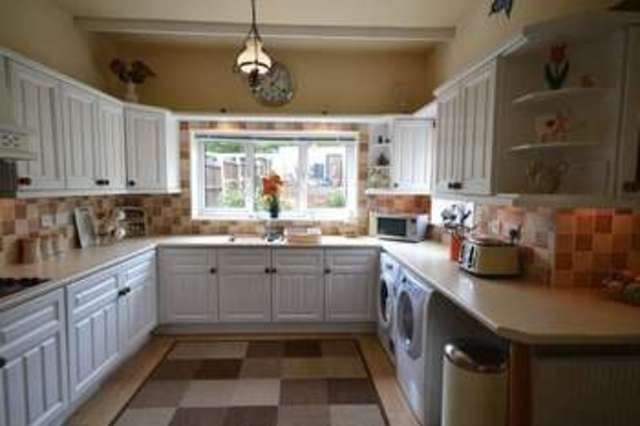  Image of 3 Bedroom Terraced for sale at Throne Crescent  Rowley Regis, B65 9JE