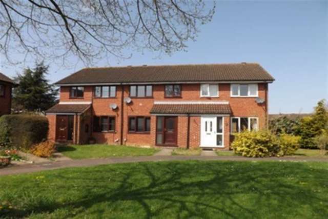  Image of 3 Bedroom Semi-Detached to rent at Bicester, OX26 4YQ
