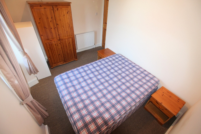  Image of 1 Bedroom Flat to rent at Torry Aberdeen Aberdeen, AB11 8BL