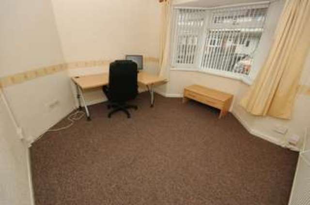  Image of 3 Bedroom Terraced to rent at Whitaker Road Tremorfa Cardiff, CF24 2RL