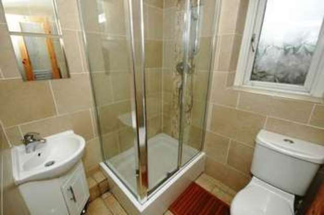  Image of 3 Bedroom Terraced to rent at Whitaker Road Tremorfa Cardiff, CF24 2RL