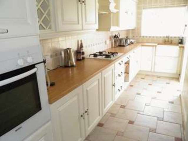  Image of 3 Bedroom Terraced to rent at Whitaker Road Tremorfa Cardiff, CF24 2RL
