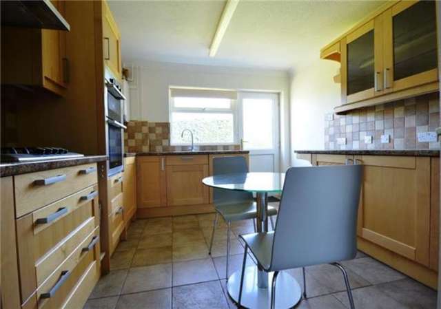  Image of 3 Bedroom Bungalow to rent at HAUXTON  Hauxton, CB22 5JB
