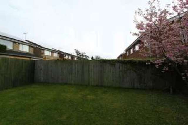  Image of 3 Bedroom Detached for sale at Windsor Road  Hull, HU5 4HG