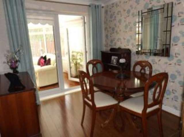  Image of 2 Bedroom Bungalow for sale at Fearnhead Warrington Fearnhead, WA2 0TH