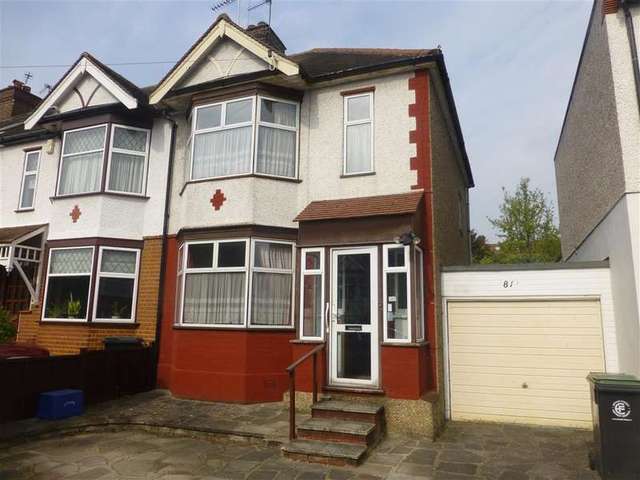  Image of 3 Bedroom Semi-Detached for sale at Buckhurst Hill Essex Buckhurst Hill, IG9 6EP