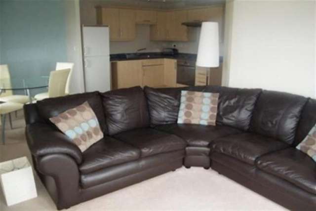  Image of 2 Bedroom Flat to rent at Liverpool, L33 4BD