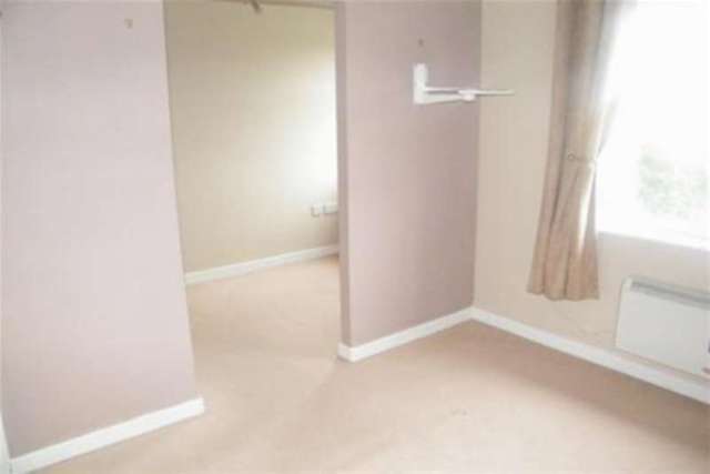  Image of 2 Bedroom Flat to rent at Liverpool, L33 4BD
