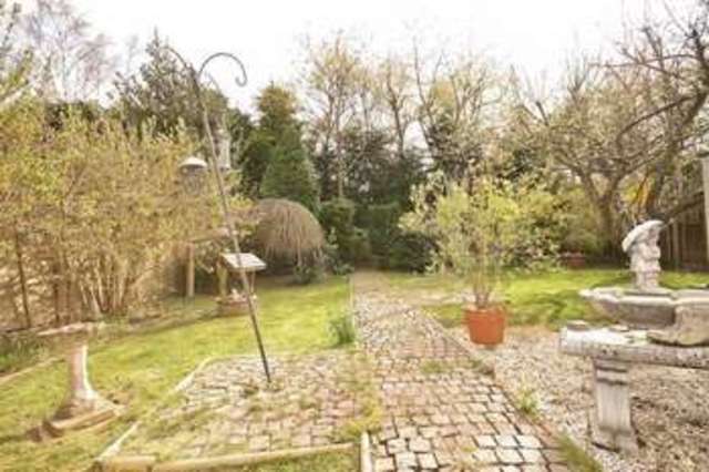  Image of 3 Bedroom Semi-Detached for sale at Crowborough Drive  Warlingham, CR6 9SG