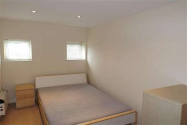  Image of 2 Bedroom Flat to rent at Gateshead, NE8 2ER