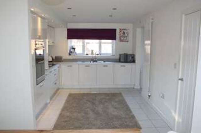  Image of 4 Bedroom Detached for sale at Dowling Drive  Pershore, WR10 3EF