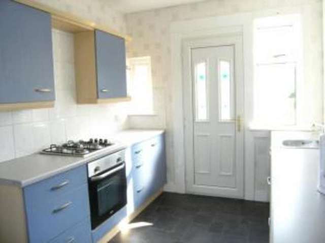  Image of 2 Bedroom Terraced for sale at Glasgow Lanarkshire Stepps, G33 3QA