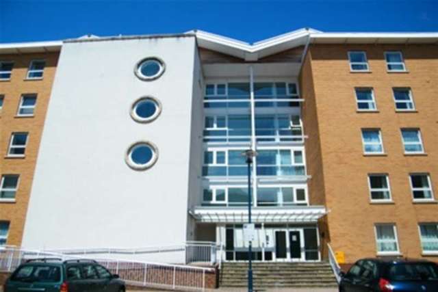  Image of 1 Bedroom Flat to rent at Cardiff, CF10 5NS