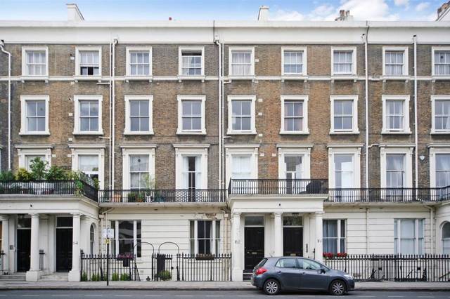  Image of Studio to rent at Gloucester Terrace  London, W2 6HR