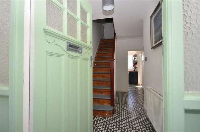 Image of 3 Bedroom Terraced for sale at Hythe Kent Hythe, CT21 5RU