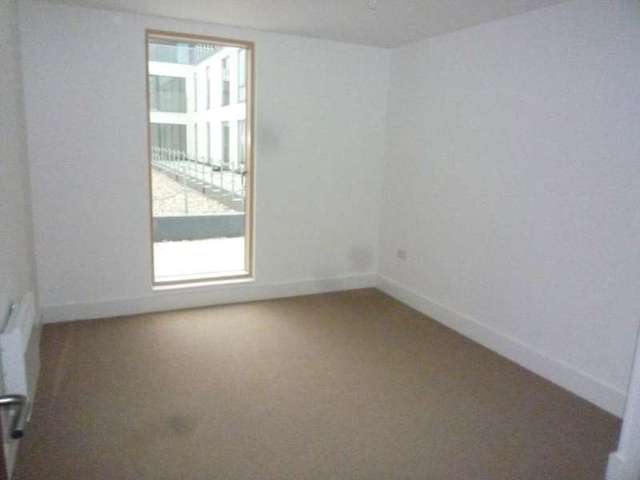  Image of 1 Bedroom Apartment to rent at College Street  Ipswich, IP4 1DJ