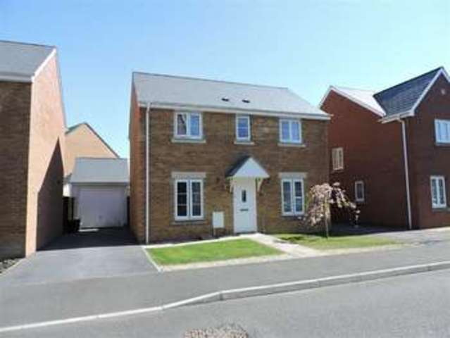  Image of 3 Bedroom Property for sale at Moorland Green Gorseinon Gorseinon, SA4 4QF