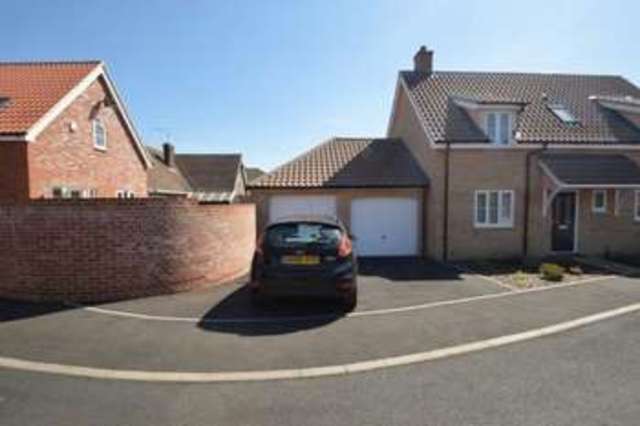  Image of 3 Bedroom Detached for sale at De Grey Close  New Costessey, NR5 0JD
