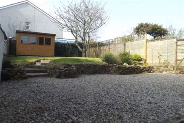  Image of 3 Bedroom Detached to rent at Penryn, TR10 8QE