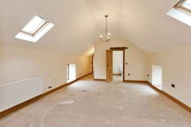  Image of 5 Bedroom Property for sale at Racecourse Road  Oswestry, SY10 7PL
